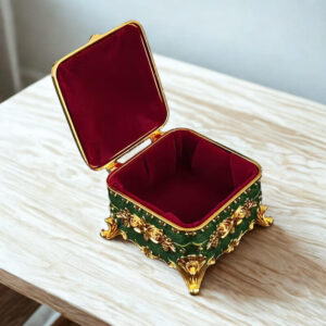 Cutie de bijuterii metalică în stil boho - verde